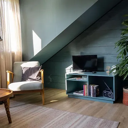 Natuurlijk Op Den Berg Appartement *