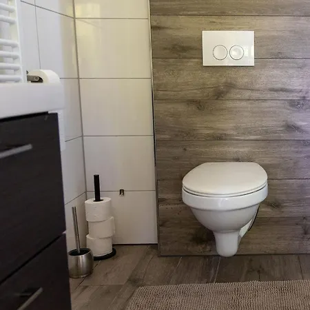 Natuurlijk Op Den Berg דירה *